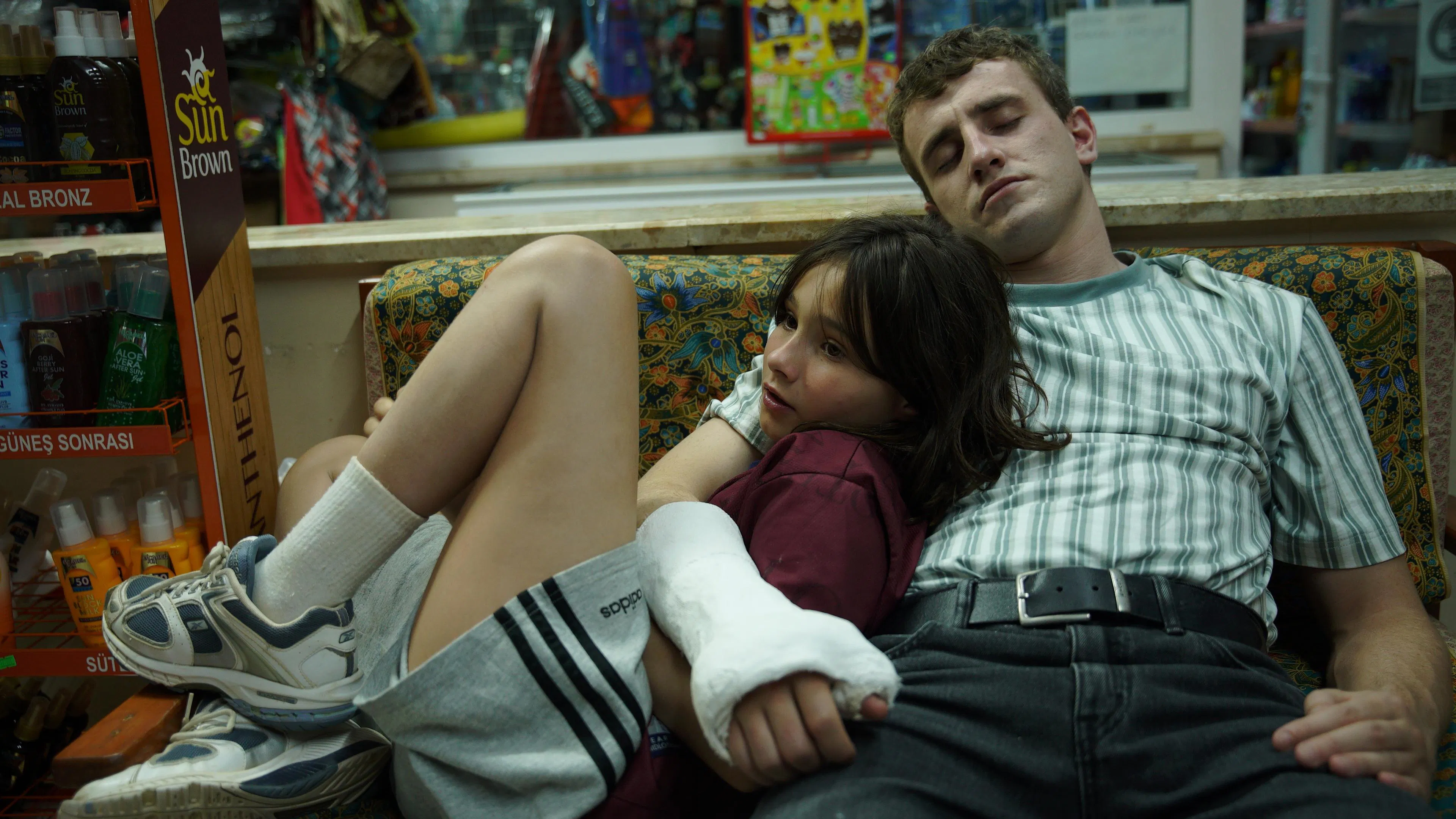 Still 1 from Aftersun