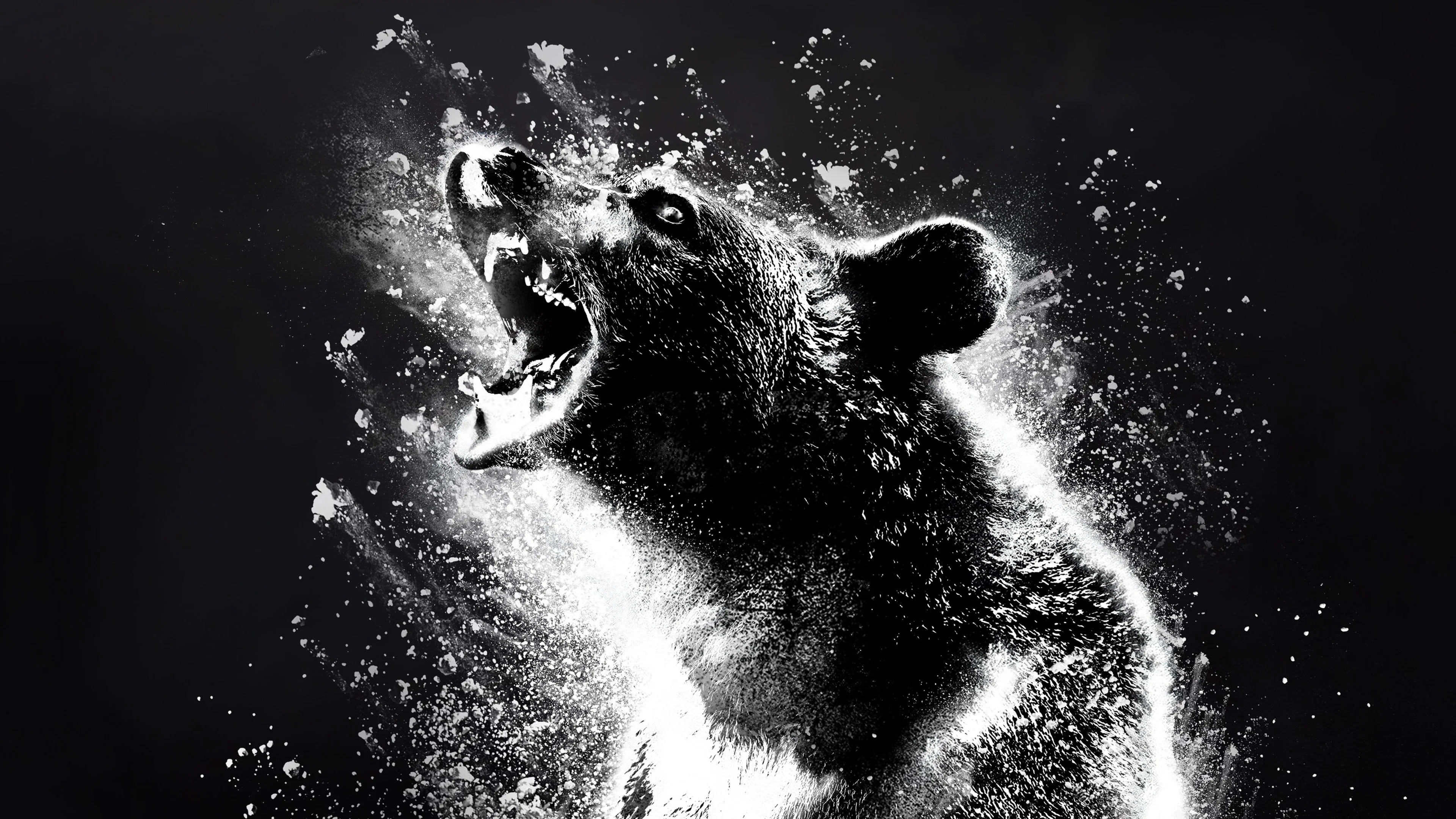 Still 2 from Cocaine Bear